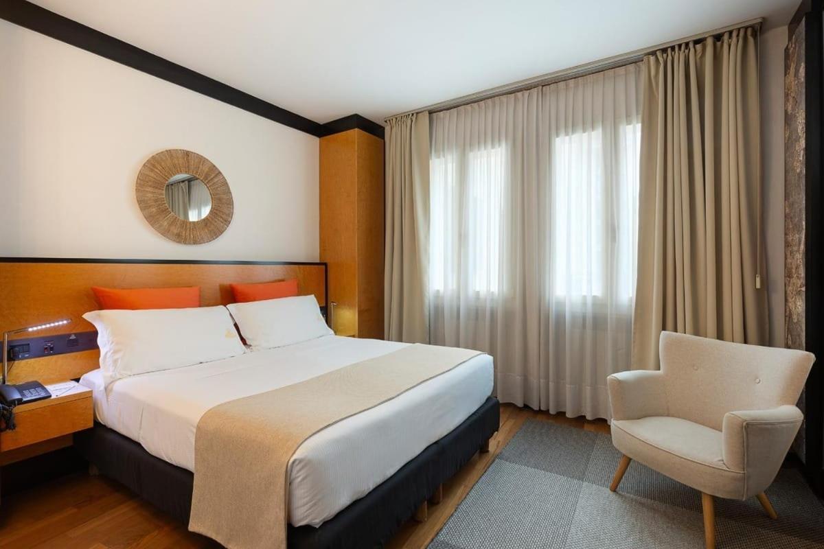 Hotel Ancora Verbania Eksteriør billede